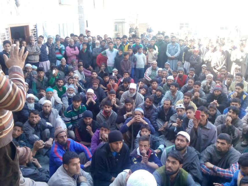 Karnah residents call for ‘LoC chalo’ against NFSA